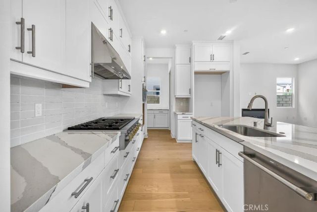 205 Briar Moon, Irvine, CA 92618