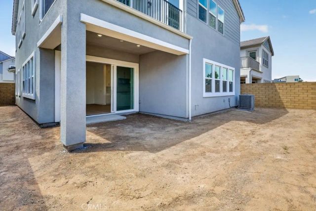 205 Briar Moon, Irvine, CA 92618