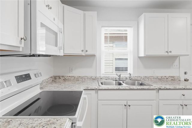 213 Spring Street, Easton, PA 18042