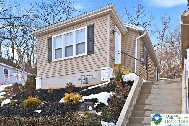 213 Spring Street, Easton, PA 18042
