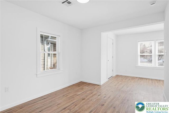 213 Spring Street, Easton, PA 18042