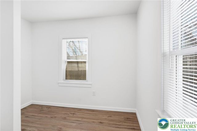 213 Spring Street, Easton, PA 18042