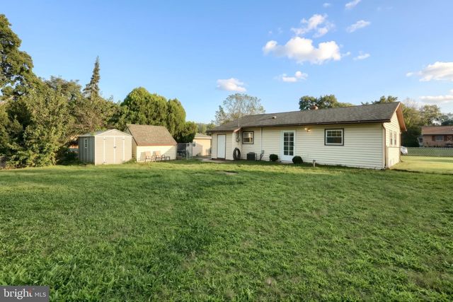 2435 DUNBAR RD, York, PA 17408