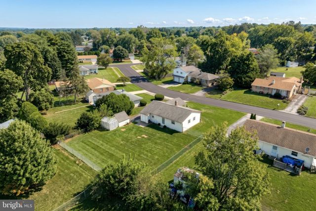 2435 DUNBAR RD, York, PA 17408