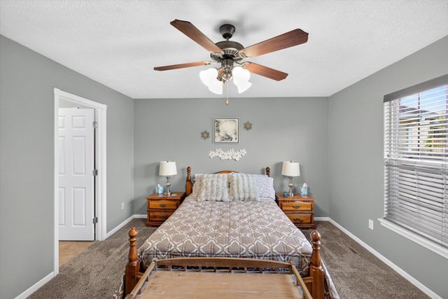 3291 N Eakins Avenue, Springfield, MO 65803