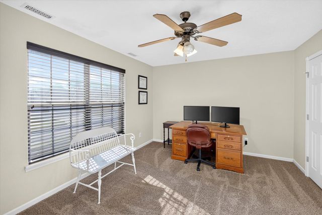 3291 N Eakins Avenue, Springfield, MO 65803