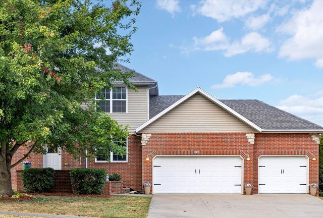 3291 N Eakins Avenue, Springfield, MO 65803