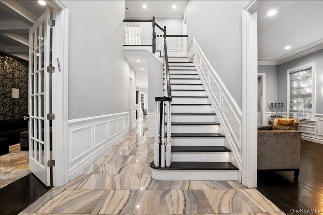 335 Summit Avenue, Cedarhurst, NY 11516