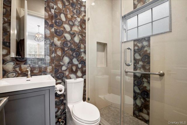 335 Summit Avenue, Cedarhurst, NY 11516