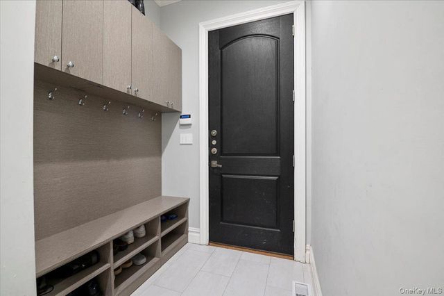 335 Summit Avenue, Cedarhurst, NY 11516