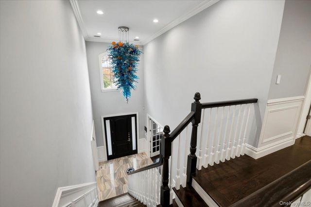 335 Summit Avenue, Cedarhurst, NY 11516