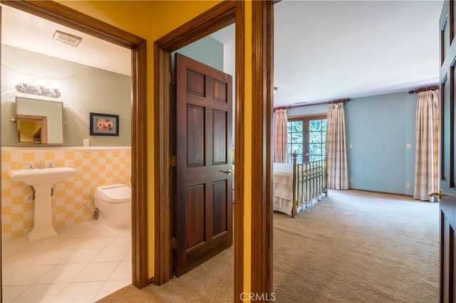 375 Berkshire Avenue, La Canada Flintridge, CA 91011