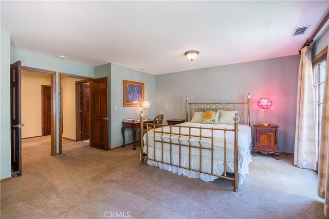 375 Berkshire Avenue, La Canada Flintridge, CA 91011