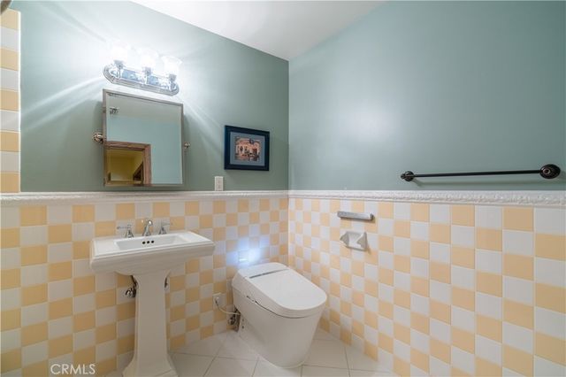 375 Berkshire Avenue, La Canada Flintridge, CA 91011
