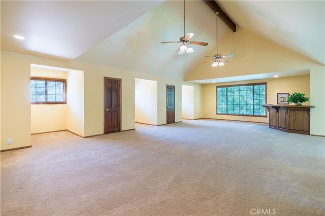 375 Berkshire Avenue, La Canada Flintridge, CA 91011