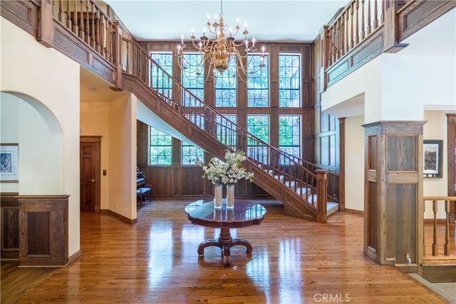 375 Berkshire Avenue, La Canada Flintridge, CA 91011