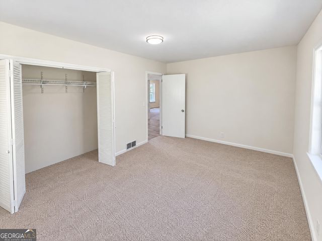 1105 Old Loganville Road, Loganville, GA 30052