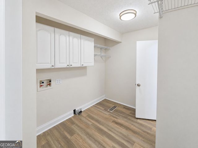 1105 Old Loganville Road, Loganville, GA 30052