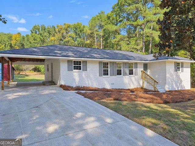 1105 Old Loganville Road, Loganville, GA 30052