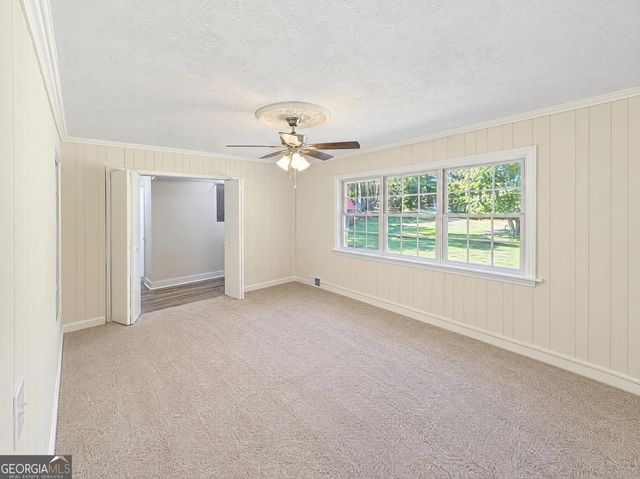 1105 Old Loganville Road, Loganville, GA 30052