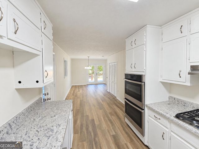 1105 Old Loganville Road, Loganville, GA 30052