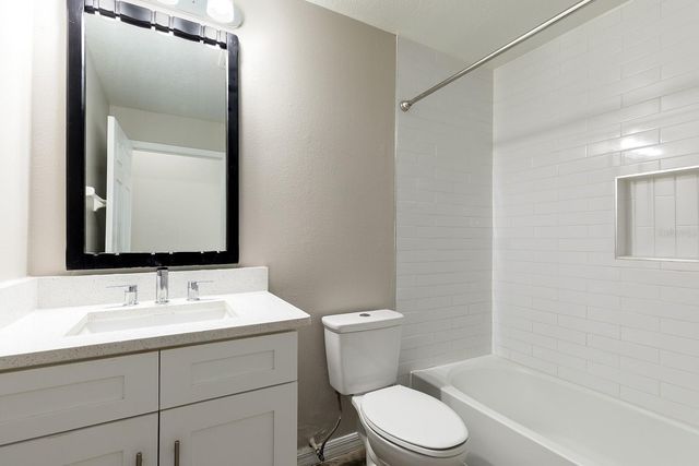 1637 N LAKEWOOD AVENUE, Ocoee, FL 34761