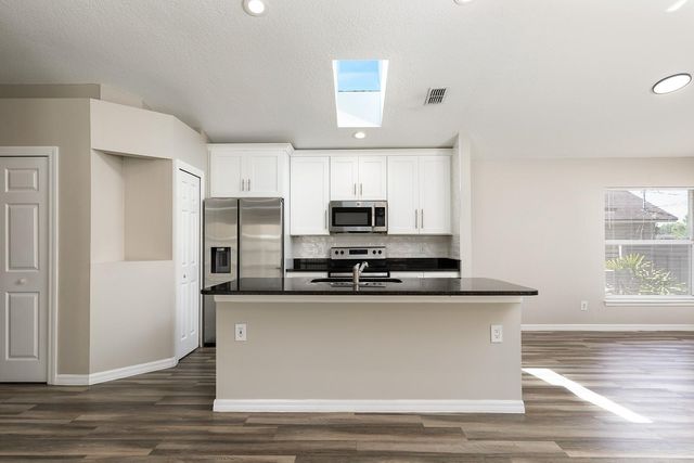 1637 N LAKEWOOD AVENUE, Ocoee, FL 34761