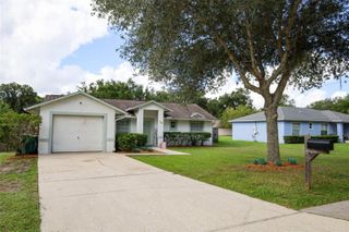 738 E 11TH AVENUE, Mount Dora, FL 32757