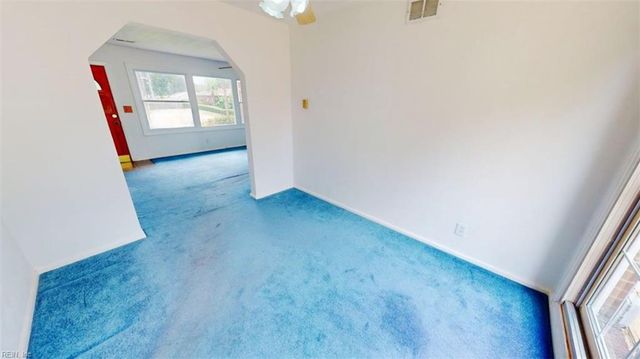 8437 Mona AVE, Norfolk, VA 23518