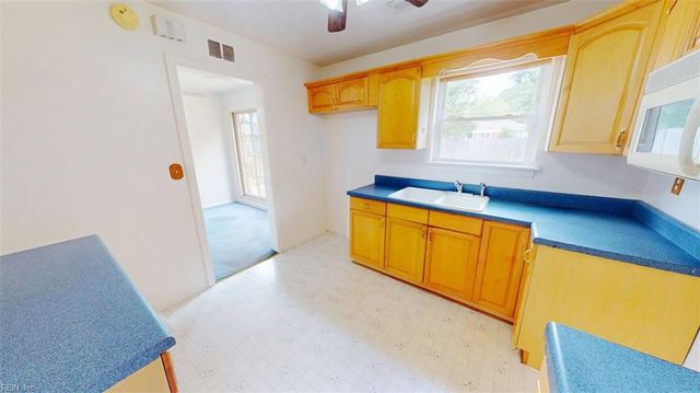 8437 Mona AVE, Norfolk, VA 23518