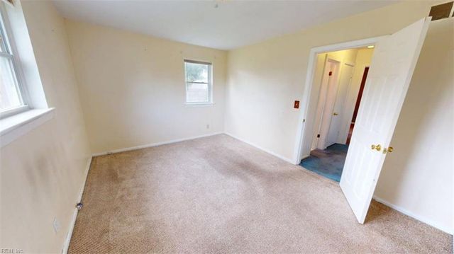 8437 Mona AVE, Norfolk, VA 23518