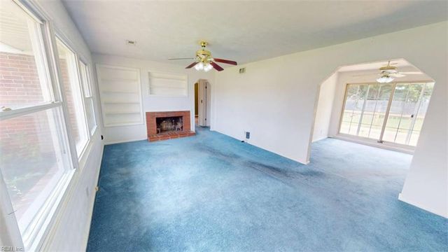 8437 Mona AVE, Norfolk, VA 23518