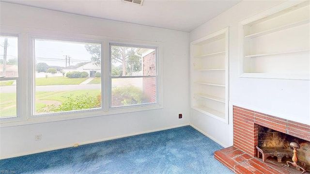 8437 Mona AVE, Norfolk, VA 23518
