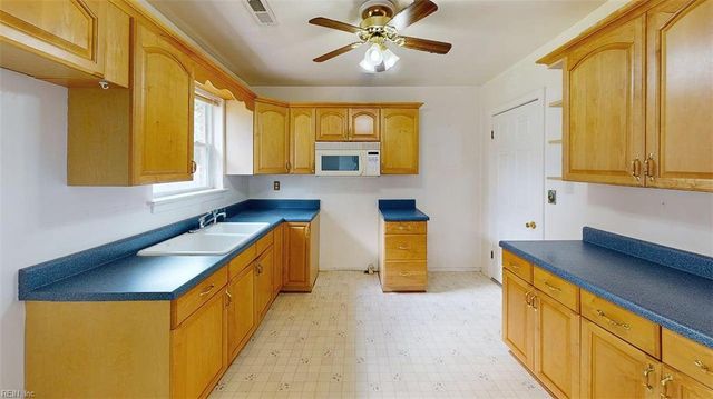 8437 Mona AVE, Norfolk, VA 23518
