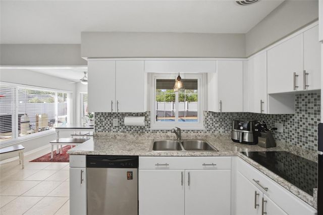 5275 32ND AVENUE N, St Petersburg, FL 33710