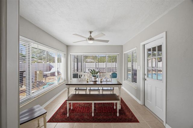 5275 32ND AVENUE N, St Petersburg, FL 33710