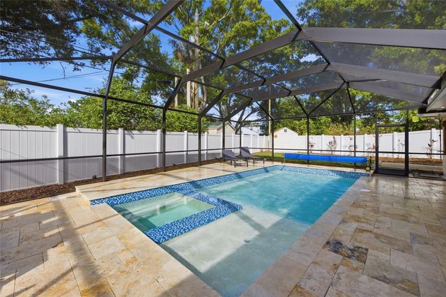 5275 32ND AVENUE N, St Petersburg, FL 33710