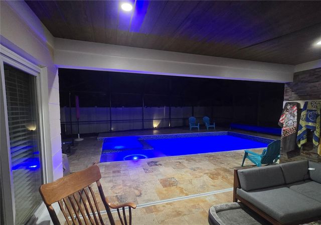 5275 32ND AVENUE N, St Petersburg, FL 33710