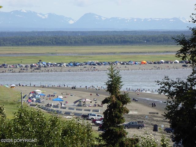 1517 Toyon Way, Kenai, AK 99611