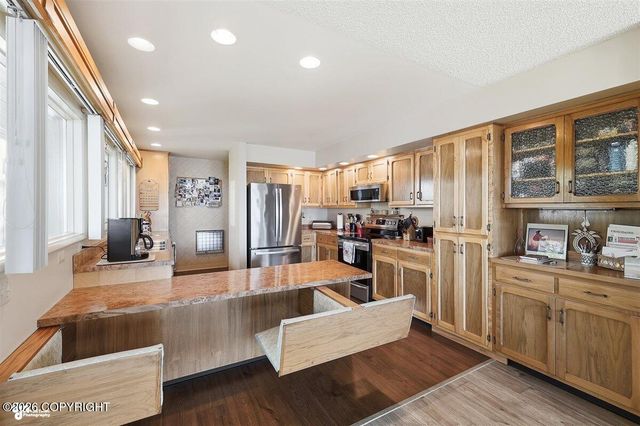 1517 Toyon Way, Kenai, AK 99611