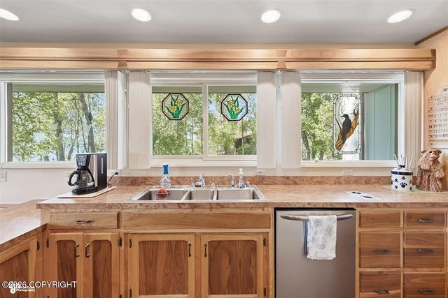 1517 Toyon Way, Kenai, AK 99611