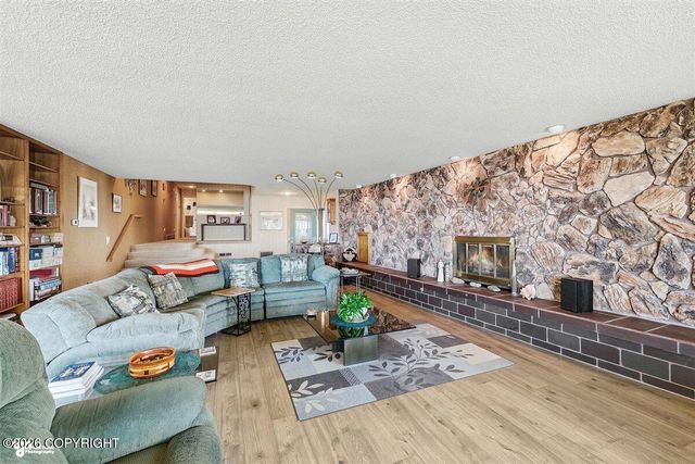 1517 Toyon Way, Kenai, AK 99611