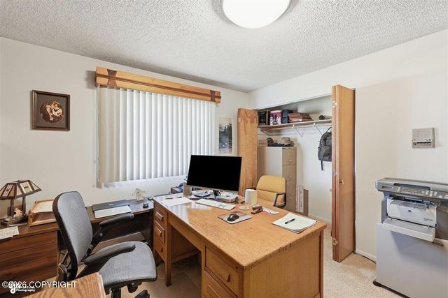 1517 Toyon Way, Kenai, AK 99611