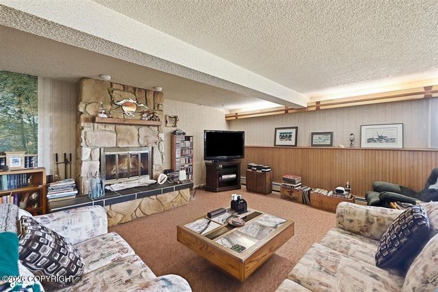1517 Toyon Way, Kenai, AK 99611