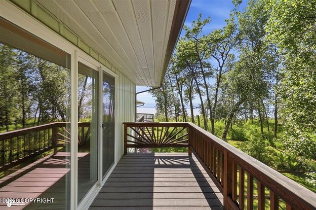 1517 Toyon Way, Kenai, AK 99611
