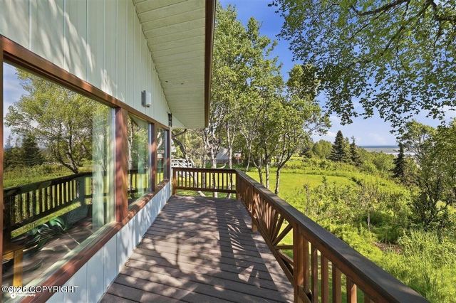 1517 Toyon Way, Kenai, AK 99611
