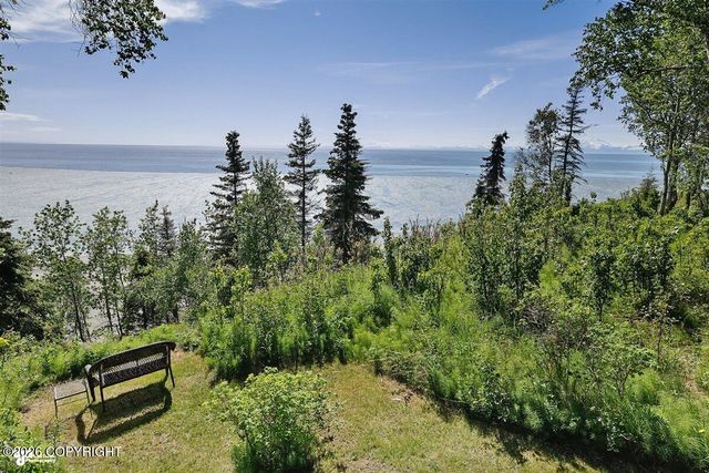 1517 Toyon Way, Kenai, AK 99611