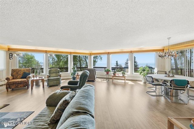 1517 Toyon Way, Kenai, AK 99611