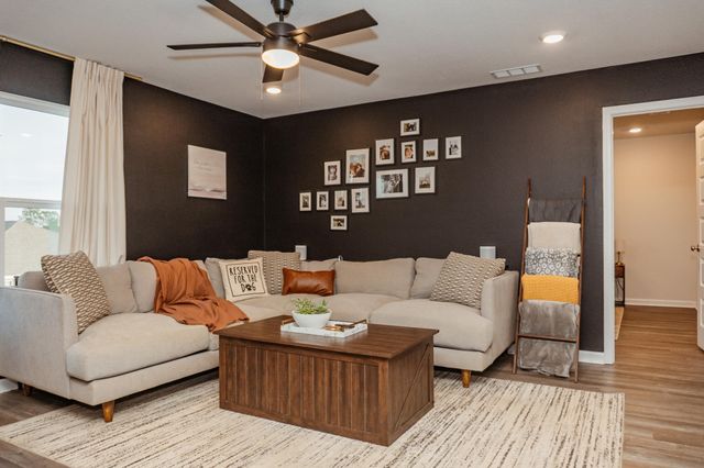 4605 Naval Court, Crestview, FL 32539