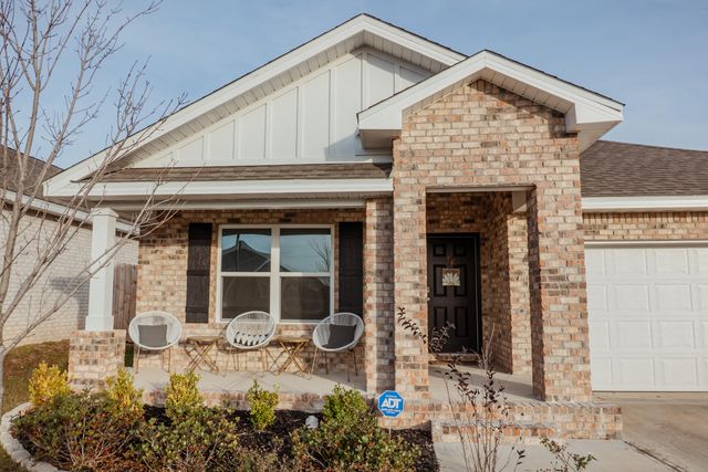 4605 Naval Court, Crestview, FL 32539